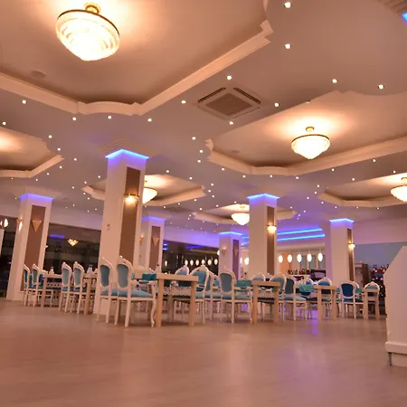 Phoenicia Luxury 4*