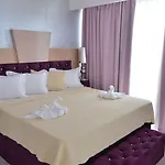 Hotel Phoenicia Luxury 4*