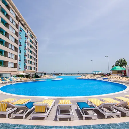 Phoenicia Luxury