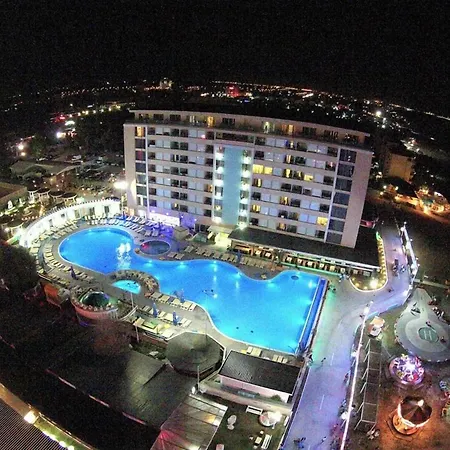 Phoenicia Luxury 호텔