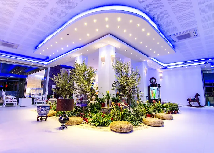 Phoenicia Luxury 4* Navodari