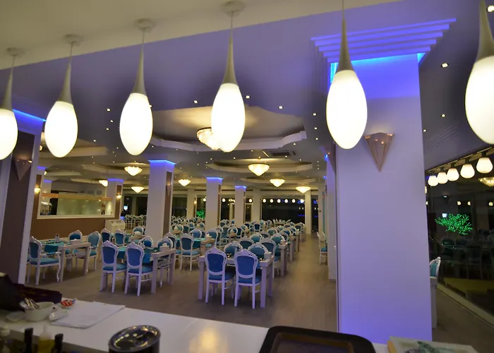 Hotel Phoenicia Luxury