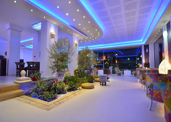 Hotel Phoenicia Luxury Navodari