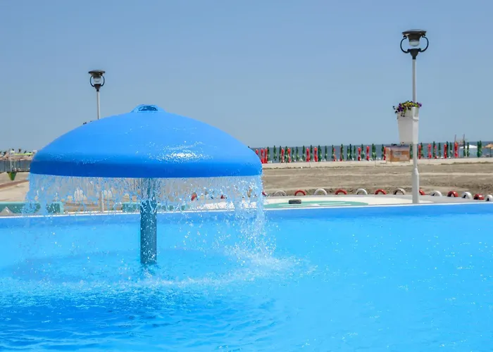 Hotel Phoenicia Luxury 4*