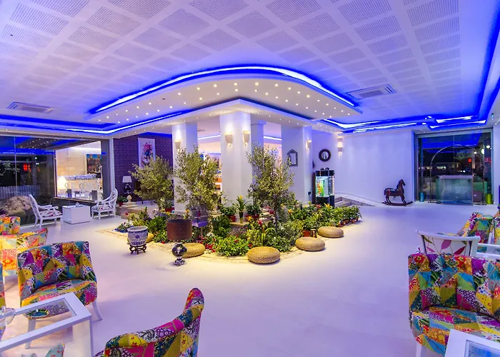 Phoenicia Luxury Hotel Navodari