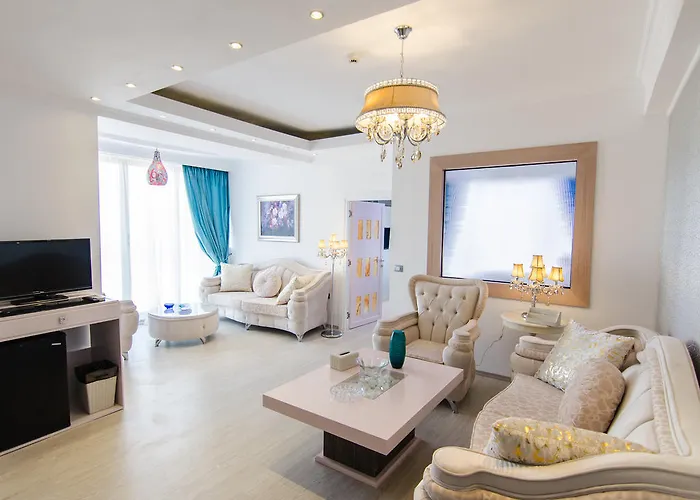 Hotel Phoenicia Luxury