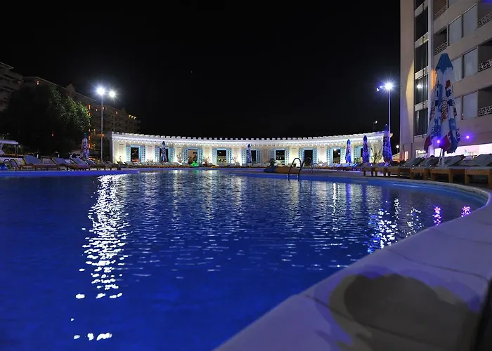 Phoenicia Luxury Navodari