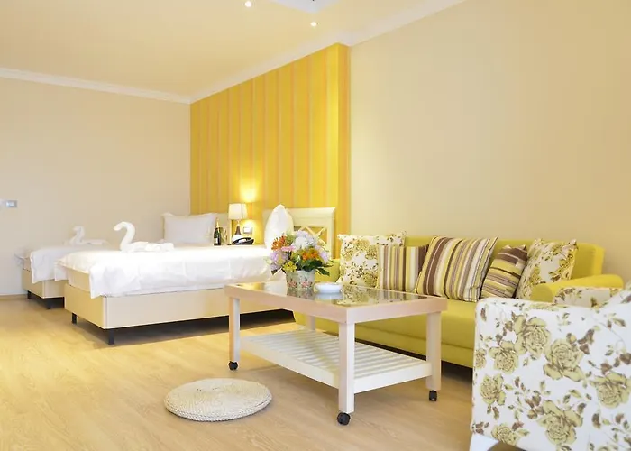 Hotel Phoenicia Luxury