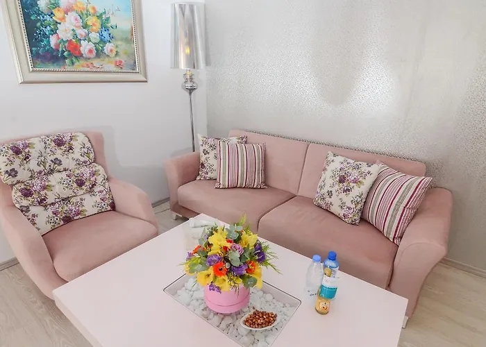 Hotel Phoenicia Luxury 4*