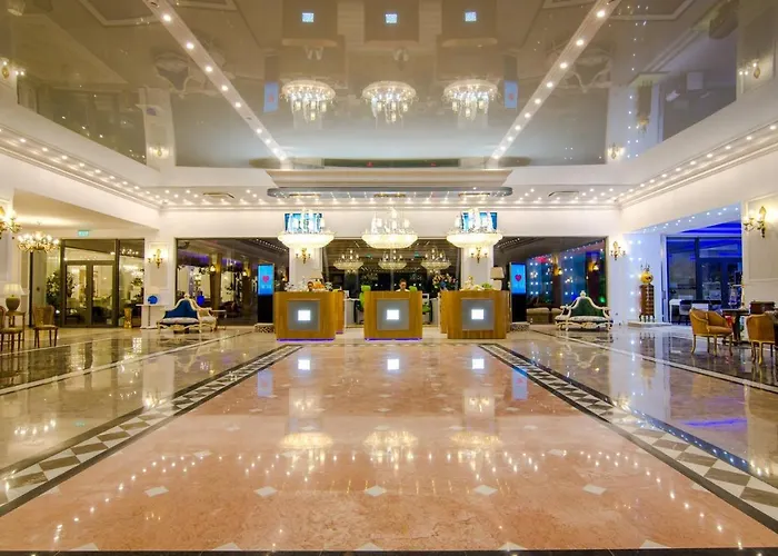 Hotel Phoenicia Luxury